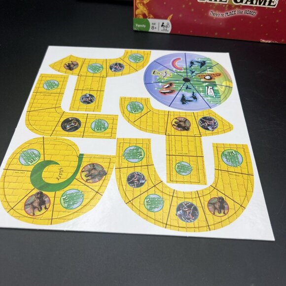 The Wizard Of Oz The Board Game By Fundex 2010 - Unpunched and Sealed parts - Picture 13 of 16